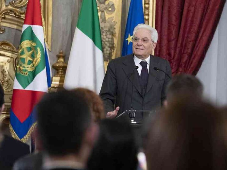 Mattarella premia 25 Alfieri della Repubblica (2 bambine di 9 anni)