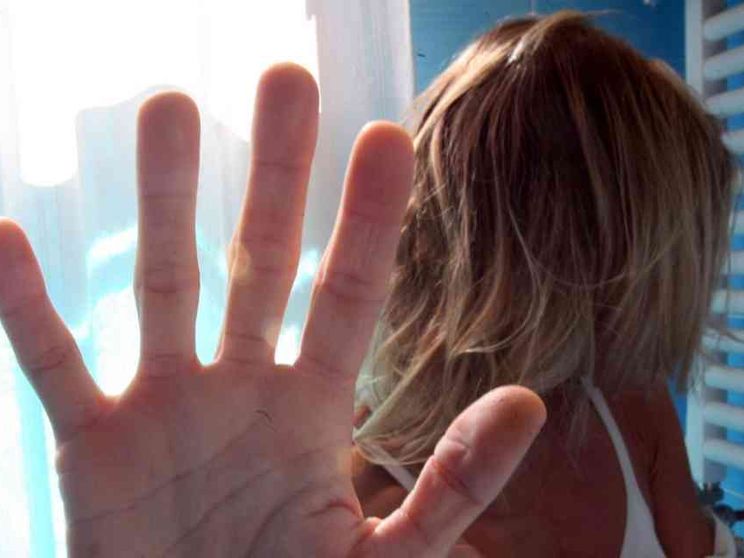 Violenze domestiche. Troppi rischi per donne e bambini