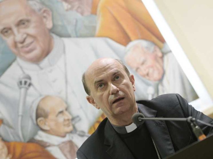 Russo: da lunedì di nuovo i funerali. Con il governo confronto e dialogo