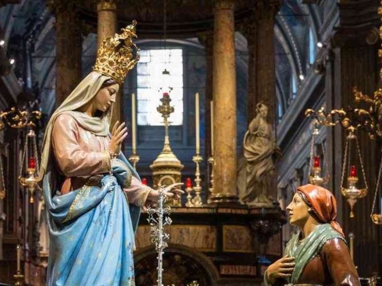 Primo maggio con Maria, l'Italia affidata dalla Chiesa alla Vergine