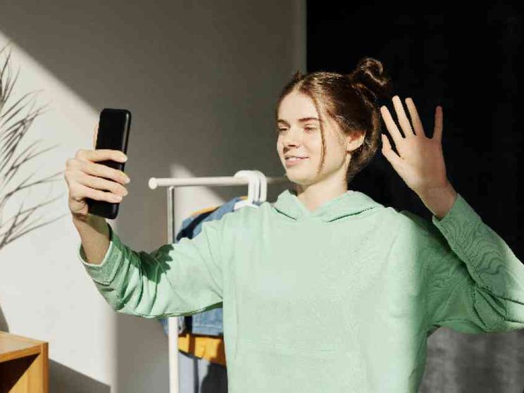 Un'estate "diversa" ma la Chiesa non lascerà i ragazzi da soli