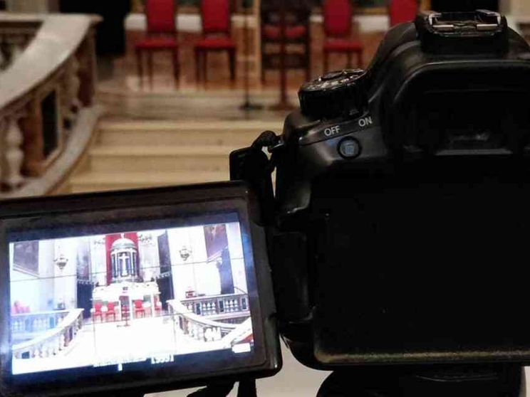 Il Papa telefona a parroco di Nembro (Bergamo): salutami i tuoi ragazzi