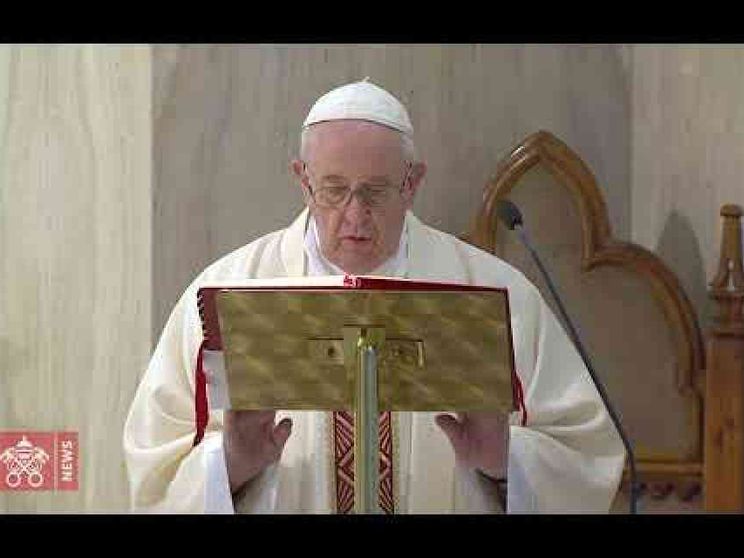Il Papa: il diavolo vuole distruggere la Chiesa per invidia