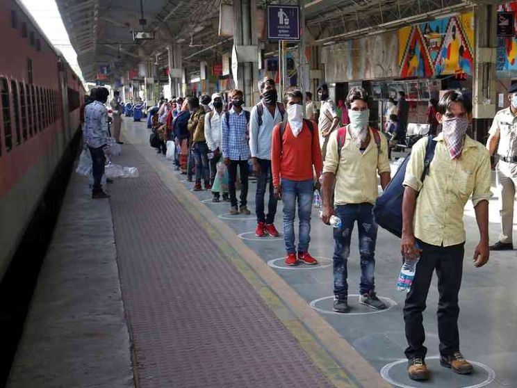 In India con il virus ora si cancellano i diritti dei lavoratori