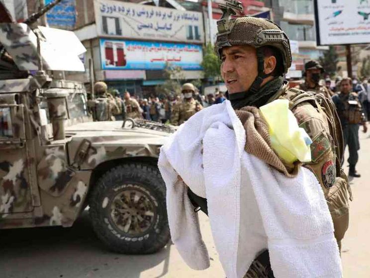 Attacco a un ospedale di Msf a Kabul: è strage di donne e neonati