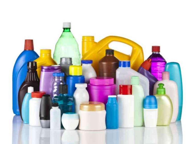 Riciclare la plastica è un gioco da bambini