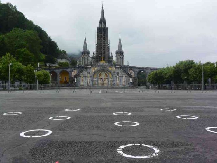 Lourdes oggi ha riaperto, ecco i percorsi e che cosa si può fare