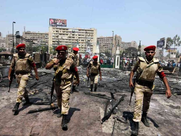 Armi, gli affari d'oro italiani (e il primo cliente è l'Egitto)