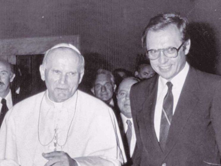 Zanussi: Ha aperto il cattolicesimo al futuro