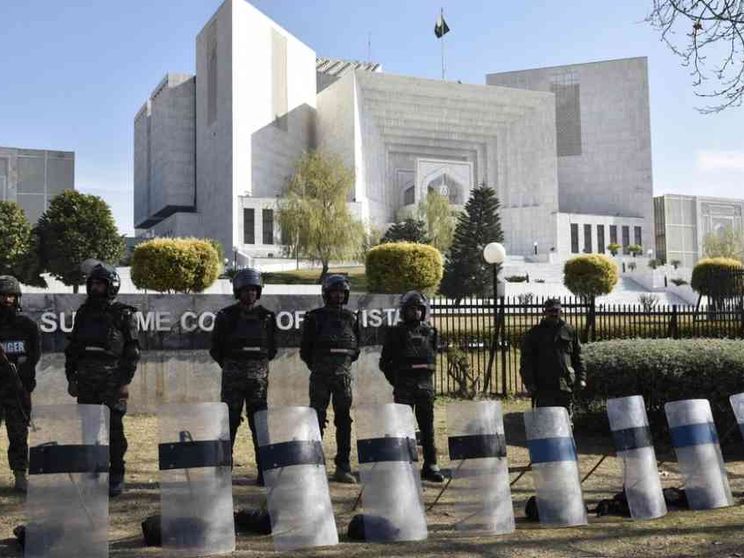 Pakistan, un'altra 14enne cristiana costretta a sposare il suo rapitore