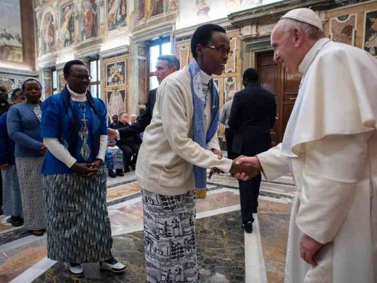 Papa Francesco: missione è comunicare un Altro, non se stessi