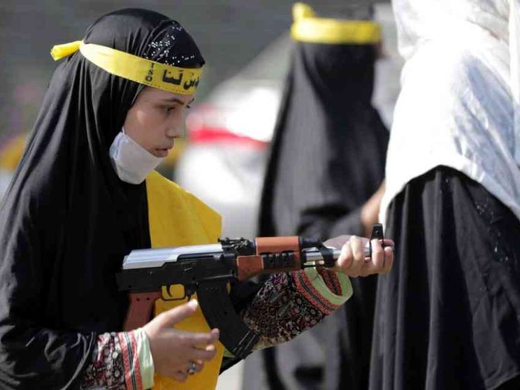 Fine del Ramadan con il fiato sospeso, Khamenei torna a minacciare Israele