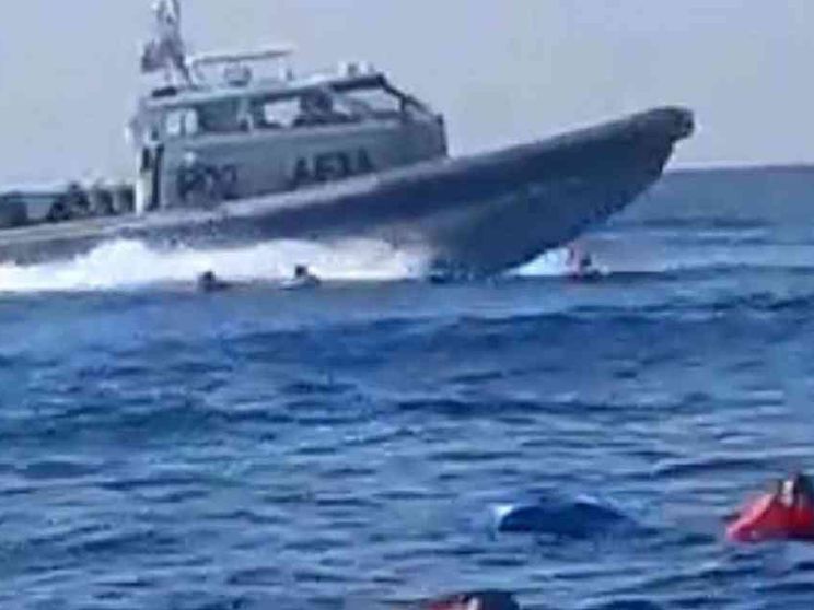 La Ue «richiama» Malta. Sos per altri barconi