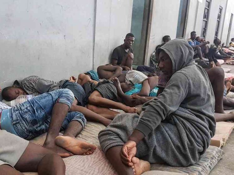 Onu: i libici intercettano centinaia di migranti e li riportano a Tripoli