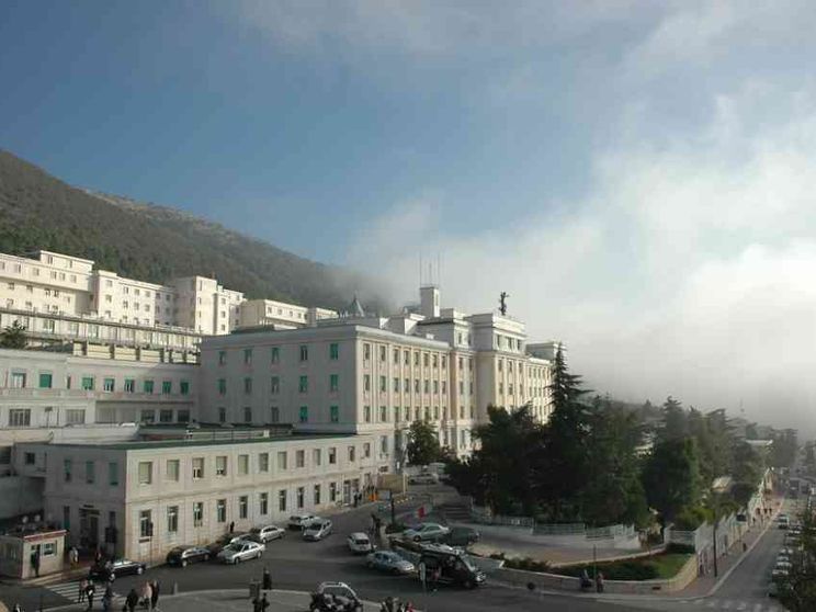 Sclerosi multipla, staminali cerebrali trapiantate su 15 pazienti