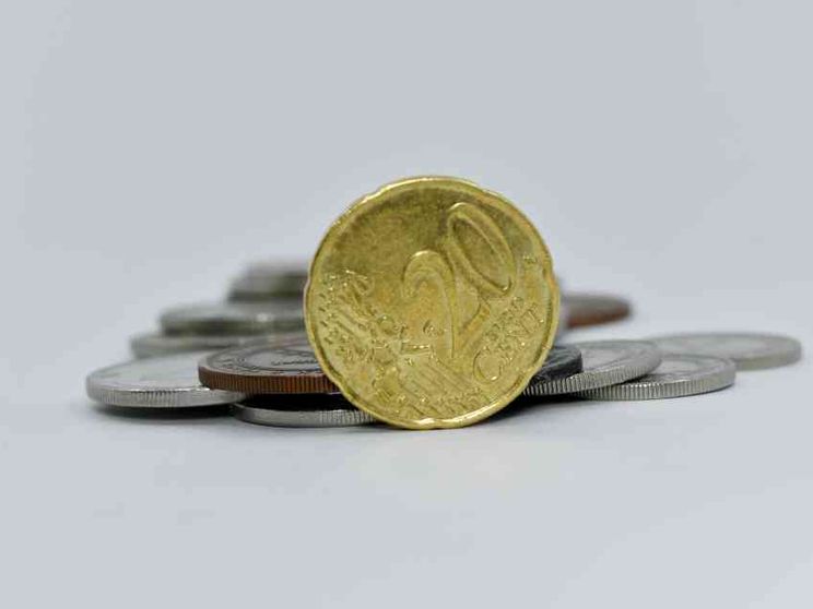 Chiusi in casa, gli italiani hanno risparmiato come mai prima d'ora