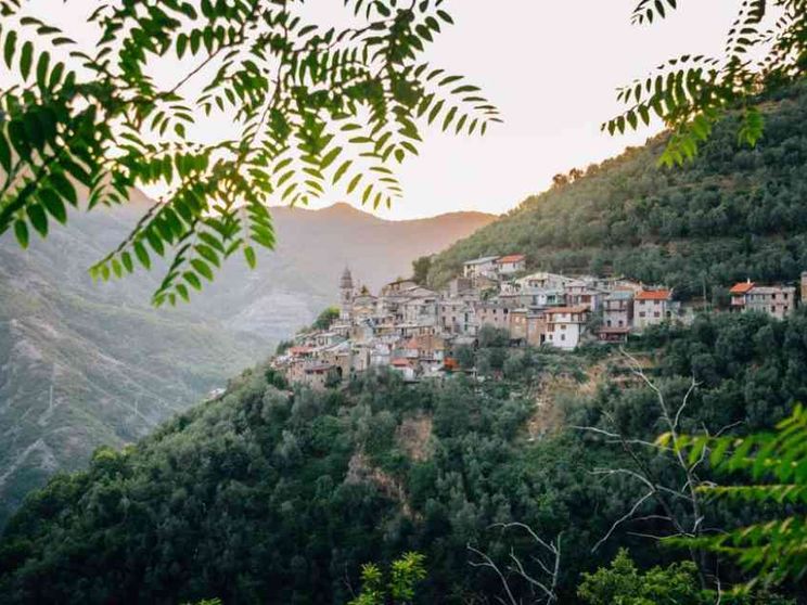 Un borgo, i giovani, più figli. A Glori rinasce la comunità