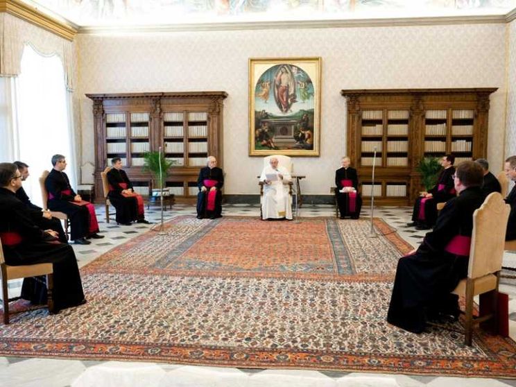 Il Papa: mai più lavoro minorile e bambini sfruttati