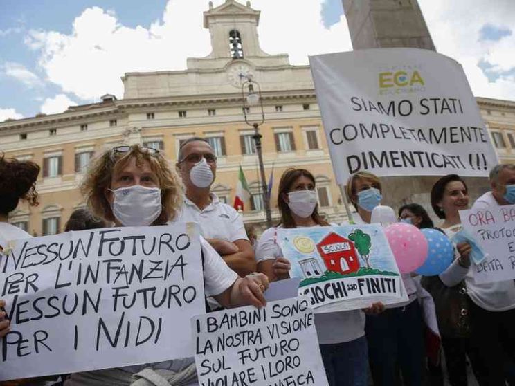 Paritarie, un bene per tutti. La chiusura di nidi e materne colpisce i poveri