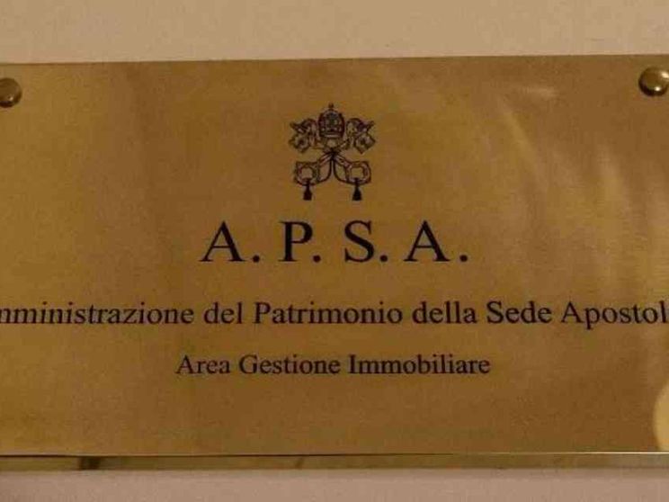 Nominato il nuovo segretario dell'Apsa: chi è