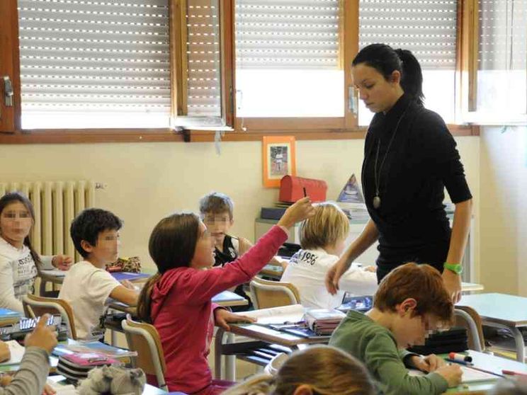 La politica litiga, le scuole paritarie affondano. Flash mob a Roma