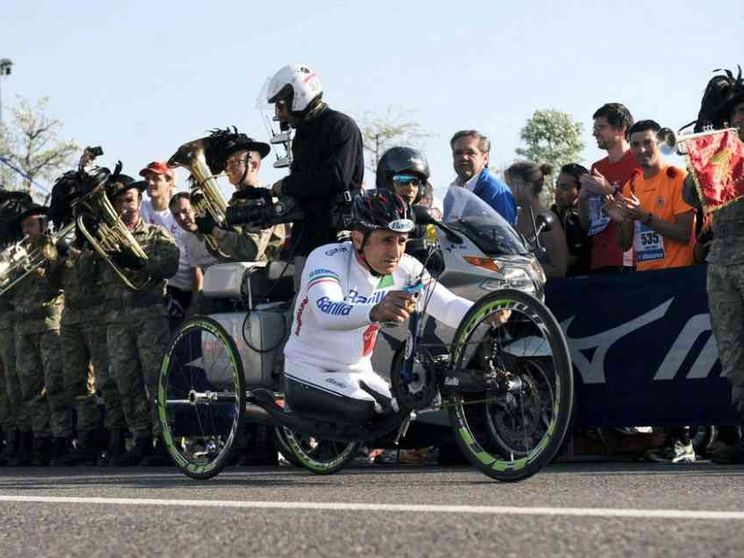 Alex e le nostri liti con Dio (Che traguardo è la felicità...)