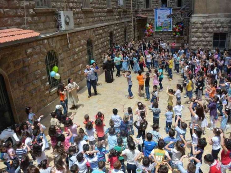 Padre Ibrahim: «Nonostante tutto ad Aleppo si apre il campo estivo»