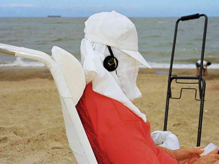 La vita stravagante delle spiagge di Martin Parr
