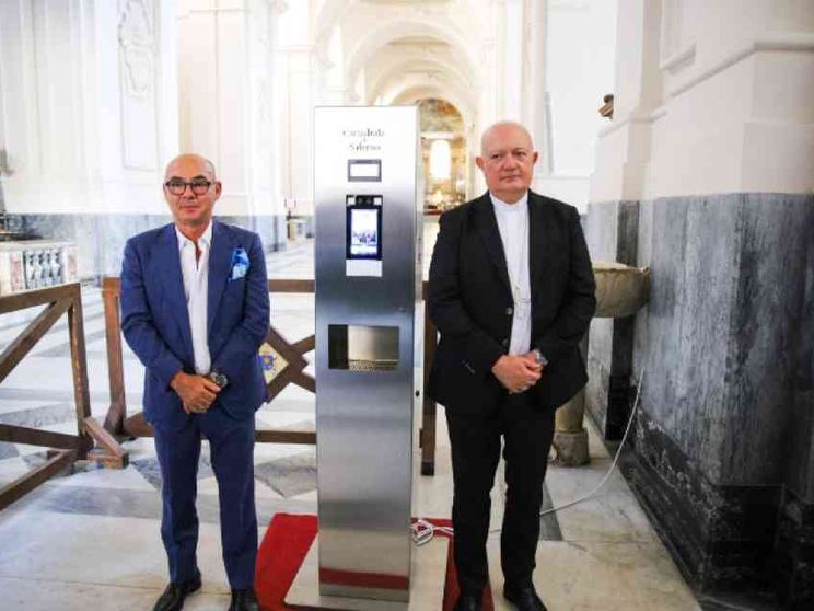 Presentato al duomo il totem termoscanner