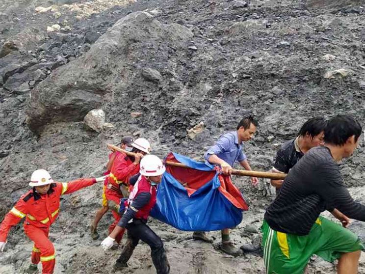 Myanmar, frana in una miniera di giada: oltre 160 morti