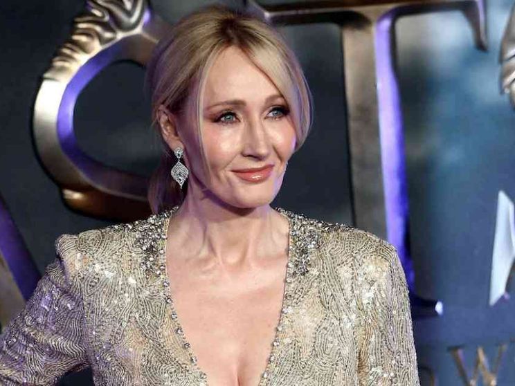 Gli eccessi del "politicamente corretto": la confraternita dell'antibavaglio