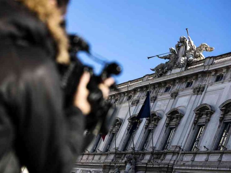 Bocciati i decreti sicurezza. Ma la maggioranza indugia sui ritocchi