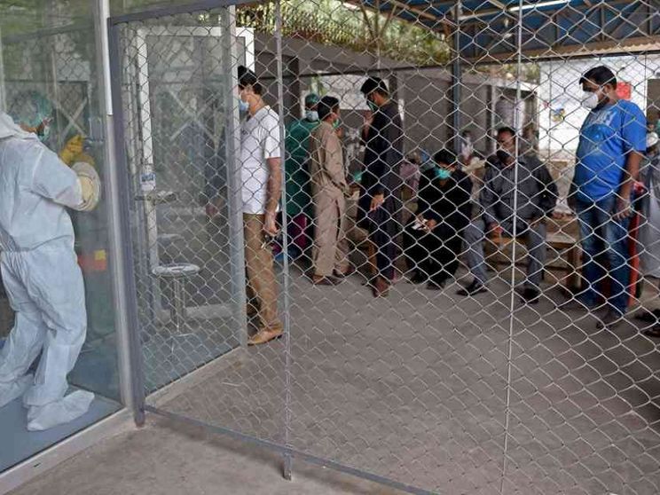 Il doppio virus che colpisce i cristiani