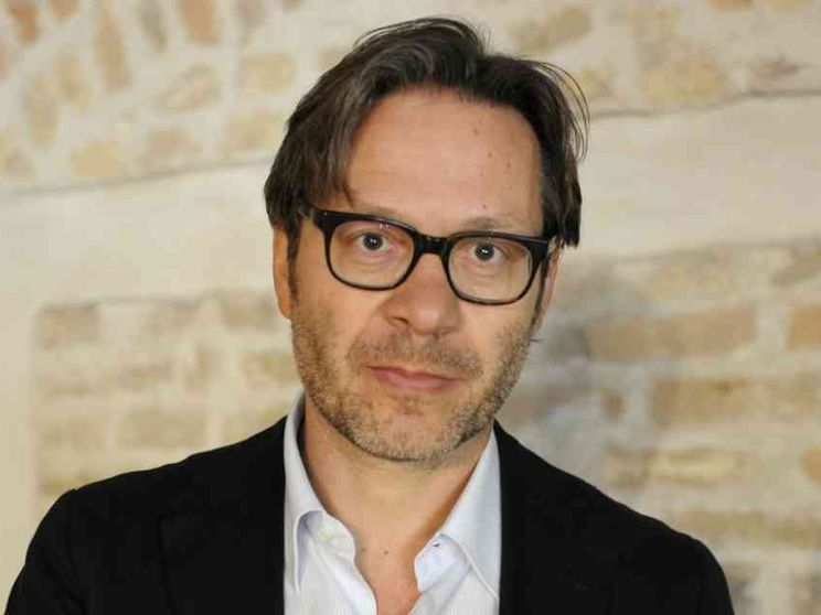 Recalcati: attaccati al proprio Io, più difficile diventare genitori