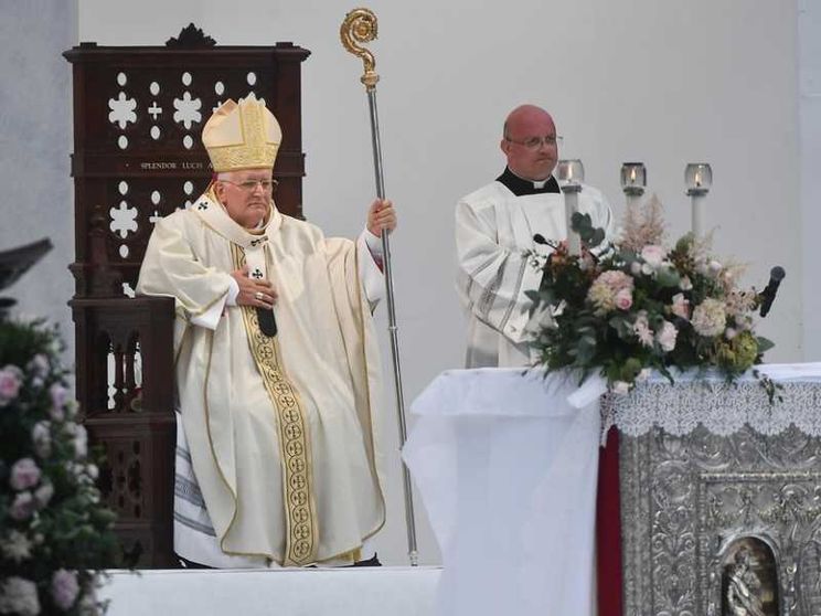 «Tre impegni per Genova», la prima lettera dell'arcivescovo Tasca