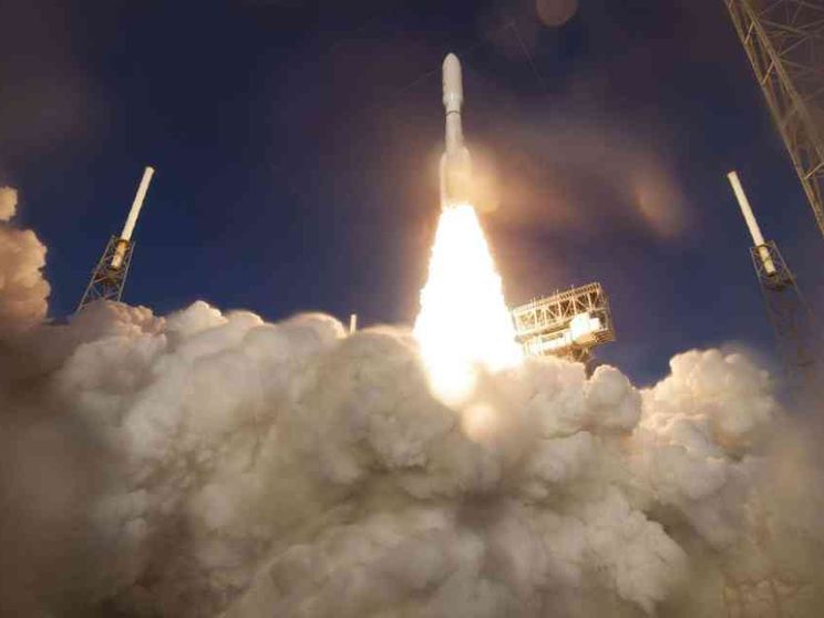 Riparte la corsa verso Marte. Rischi di una guerra stellare?