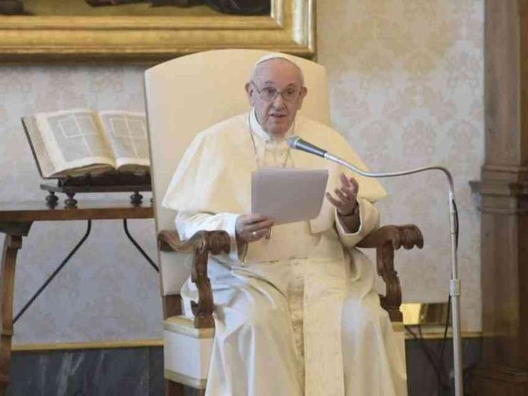 Il Papa: né individualisti né indifferenti ma fratelli per guarire il mondo