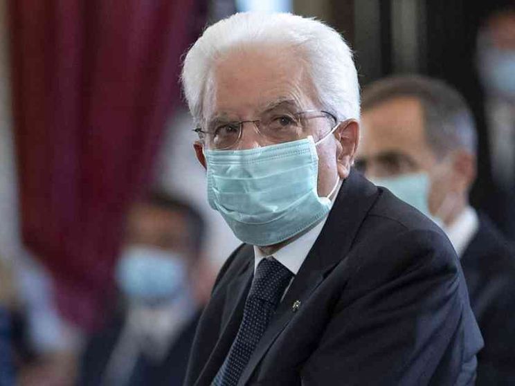 Mattarella al Meeting: ripartire con una più forte coscienza di comunità