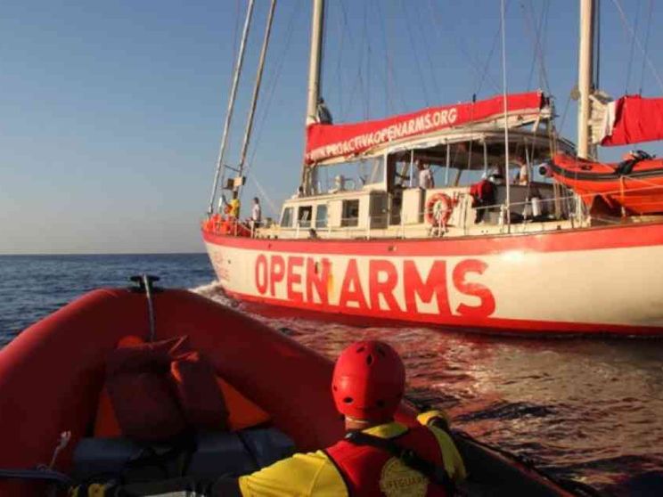 Open Arms torna in mare per documentare violazioni e stragi nel Mediterraneo