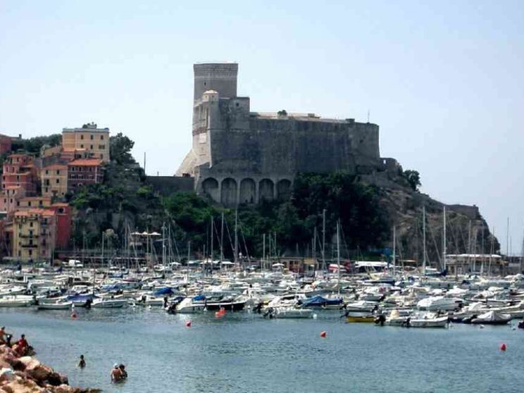 Il dialetto universale di Paolo Bertolani