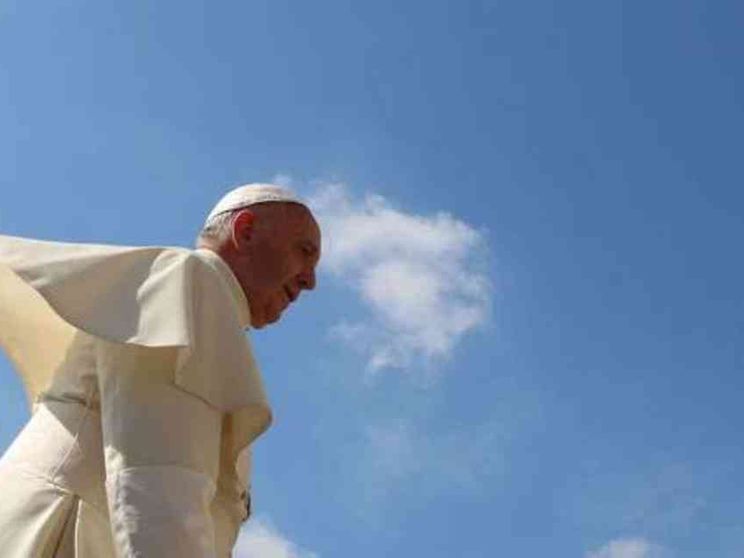 Il Papa: dalla crisi impariamo nuovi modi di vivere