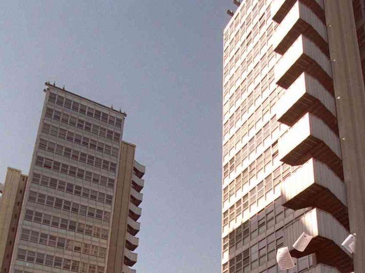 Settore immobiliare in crisi, ma volano surroghe e sostituzioni