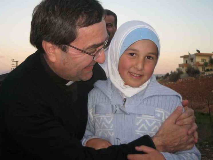 Il vescovo maronita: «Così la mia vita sotto la Croce»