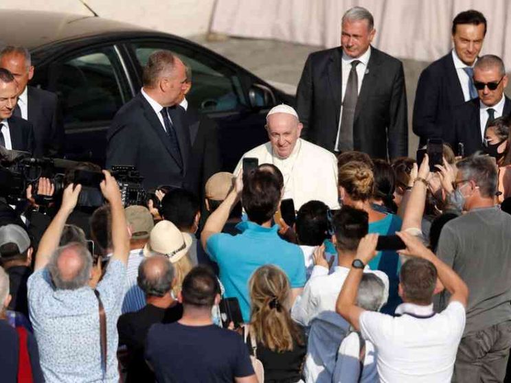 Il Papa: don Roberto, martire e testimone di carità verso i più poveri
