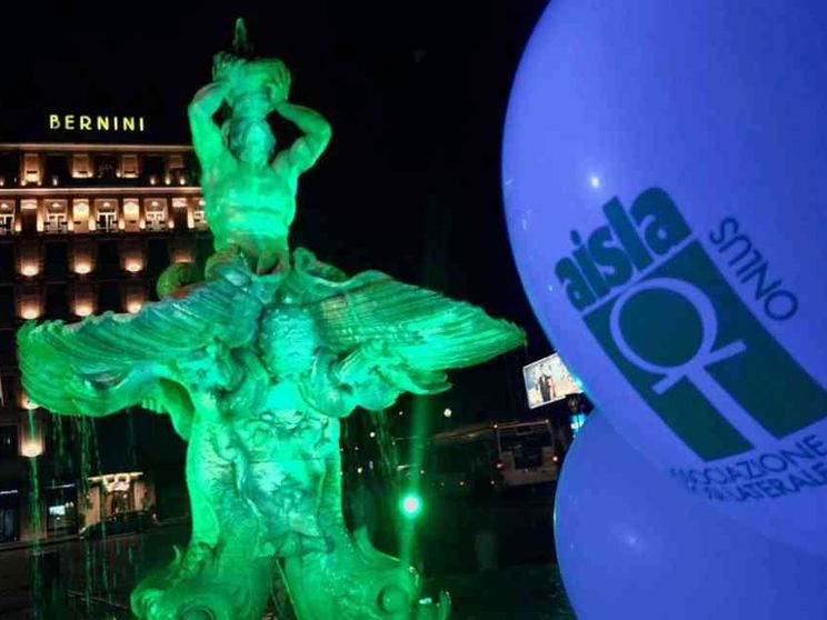 La giornata sulla SLA: l'Italia si illumina di verde