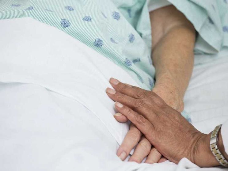 L’eutanasia «crimine contro la vita. Non c’è un diritto al suicidio»