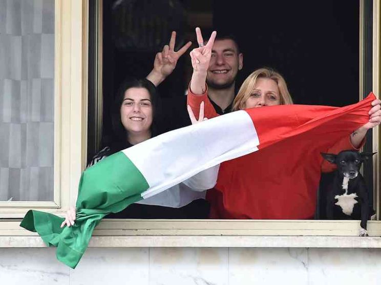 L'Oms omaggia l'Italia: «Ha reagito con forza contro il Covid-19»
