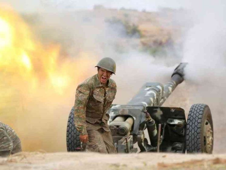 L'Armenia: «Pronti a riconoscere l'indipendenza del Nagorno-Karabakh»