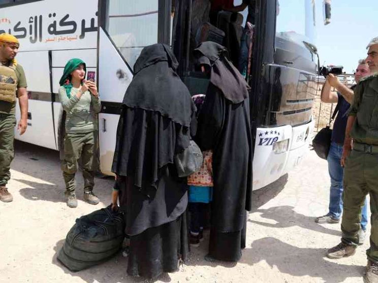 L'annuncio dei curdi: presto liberi 20mila civili da campo profughi ex Daesh