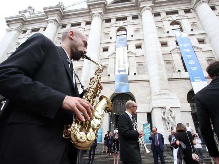 Piazza Affari trasloca da Londra a Parigi